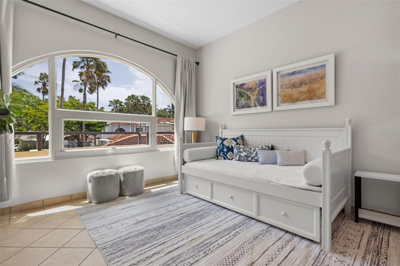 DORADO BEACH EAST - Residential