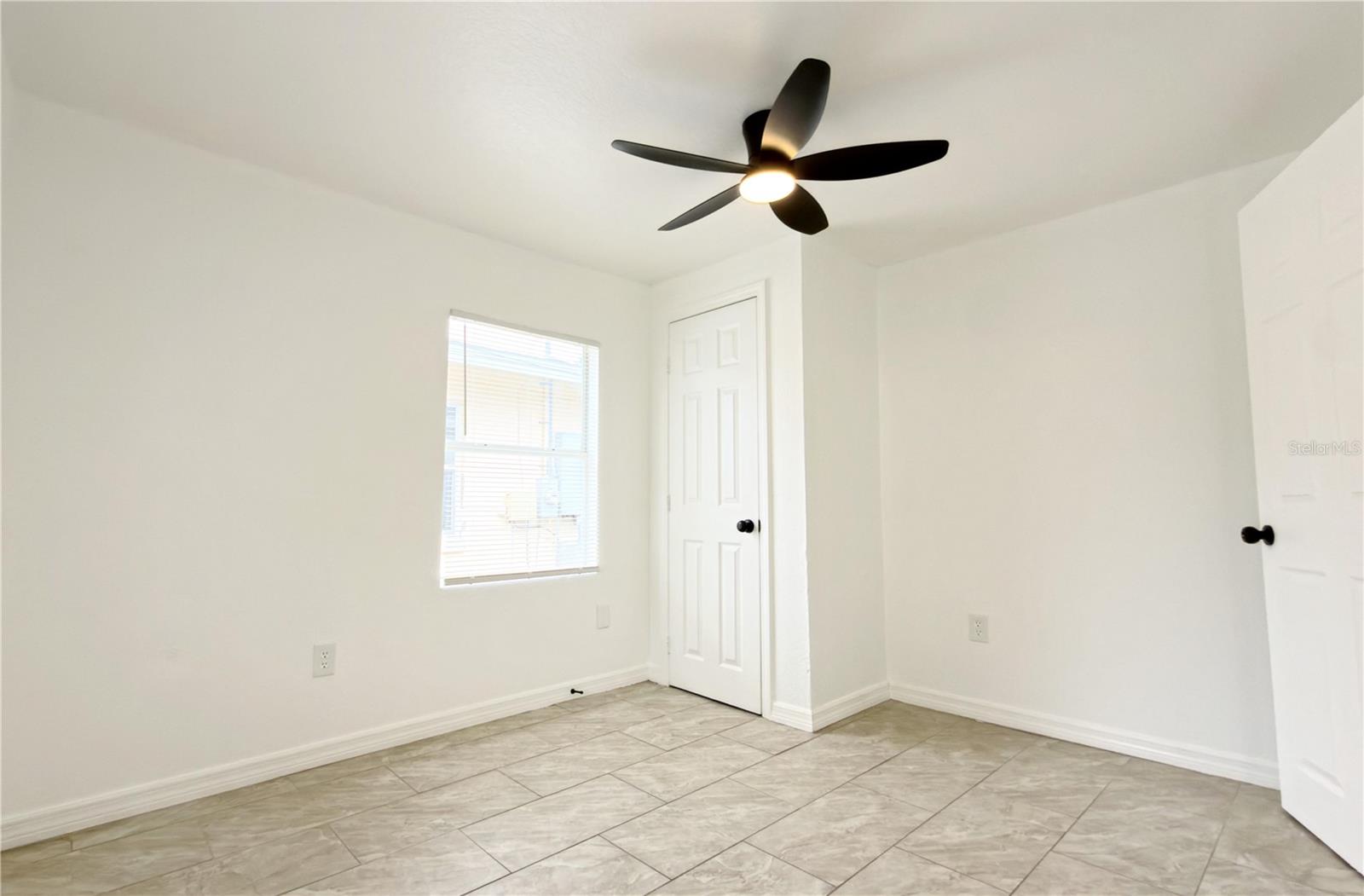 LAKE MAUDE ADD - Residential