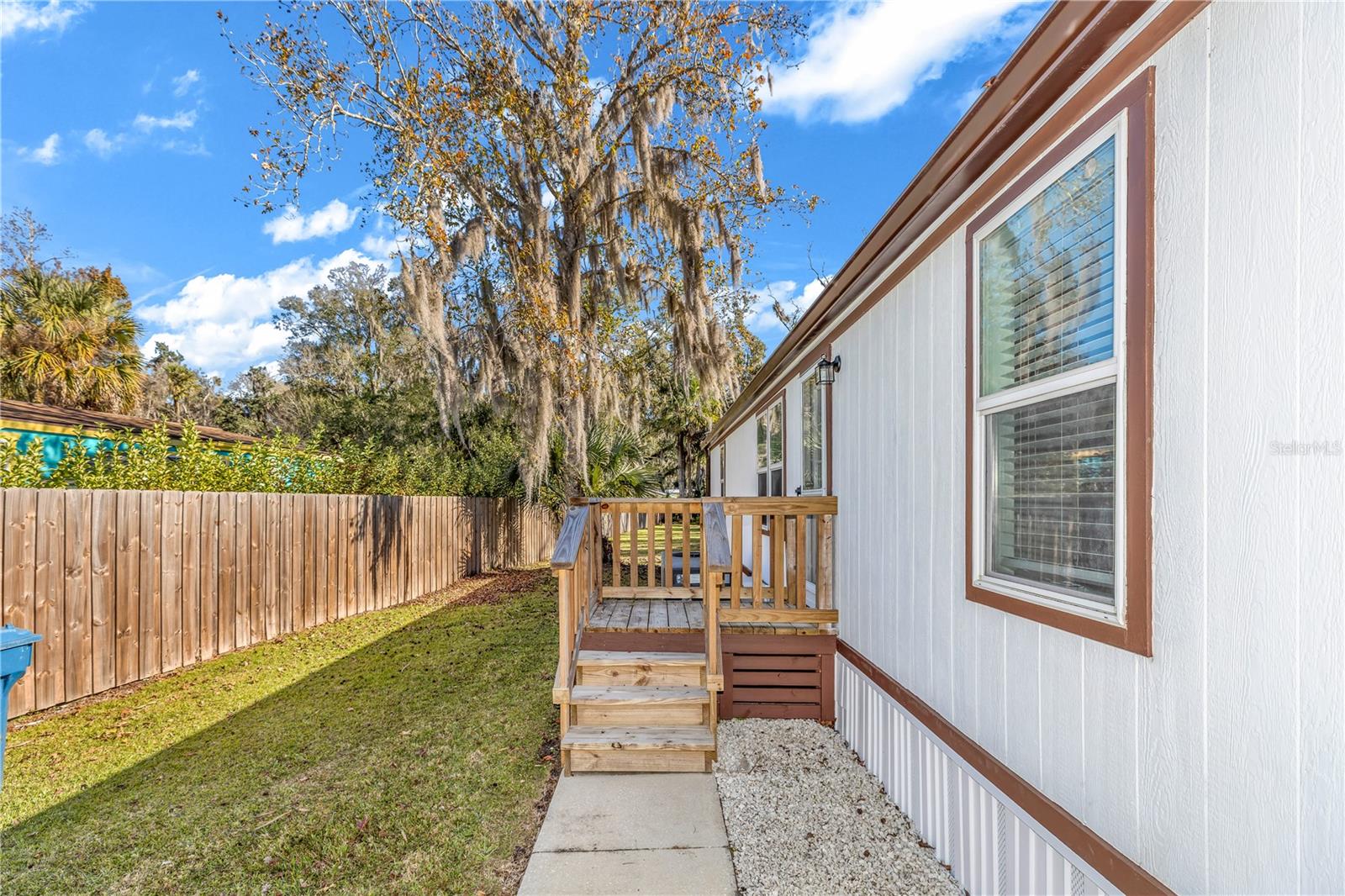 SPANISH MISSION HEIGHTS UN 02 - Residential