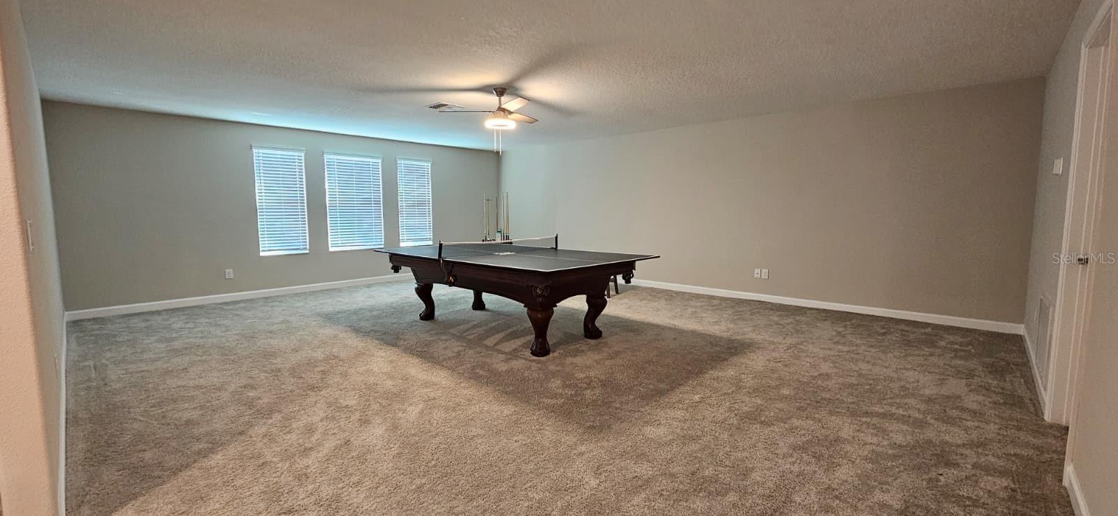 TAMPA PALMS AREA 3 PRCL 38 - Residential