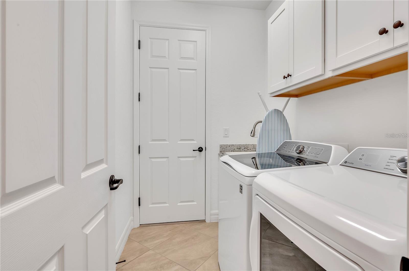 LAKEWOOD NATIONAL GOLF CULB PH II - Residential