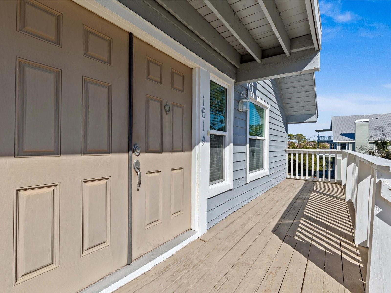 1614 SEA BREEZE DRIVE