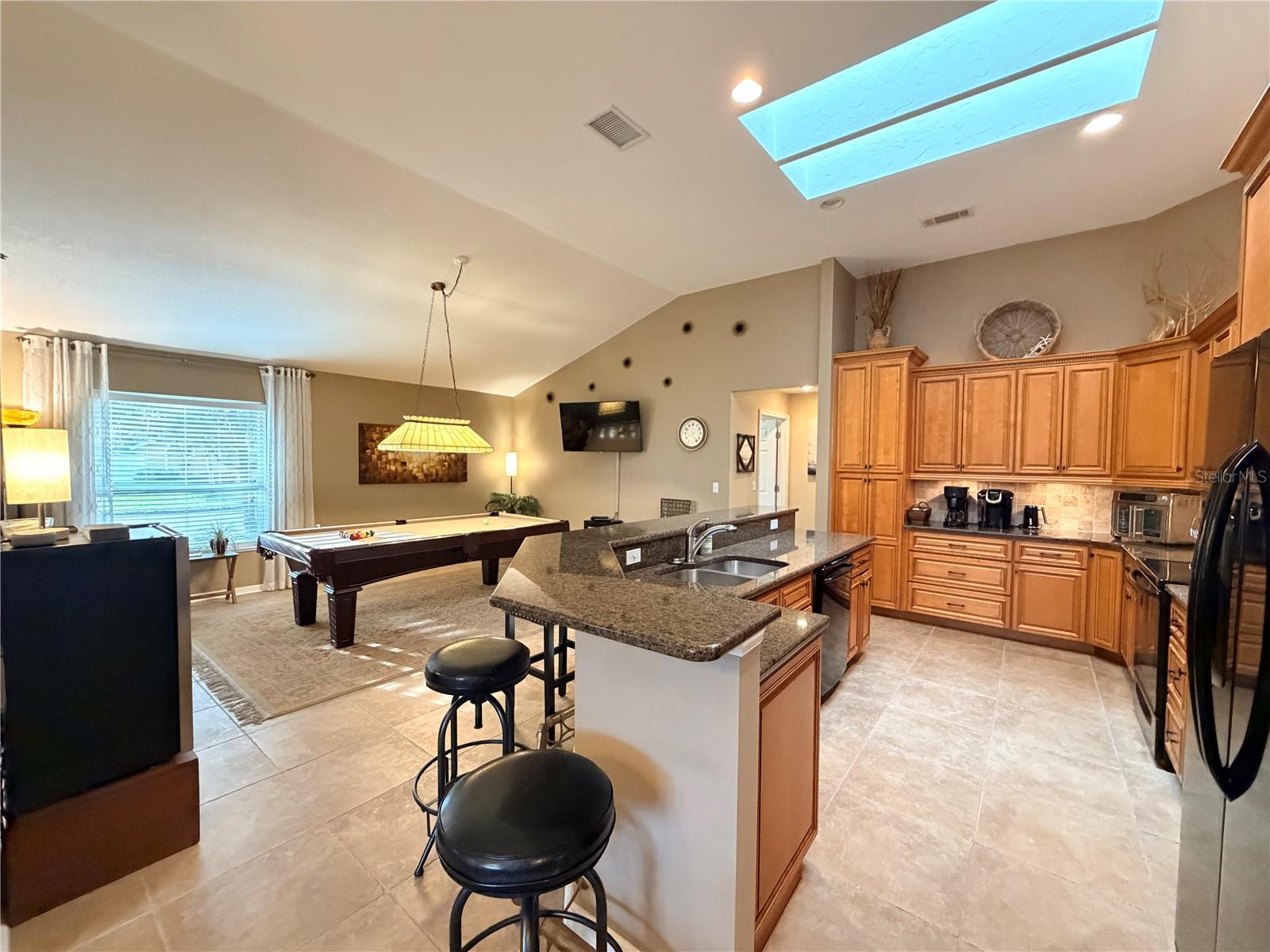 PINE MEADOW SUB PH III - Residential Lease