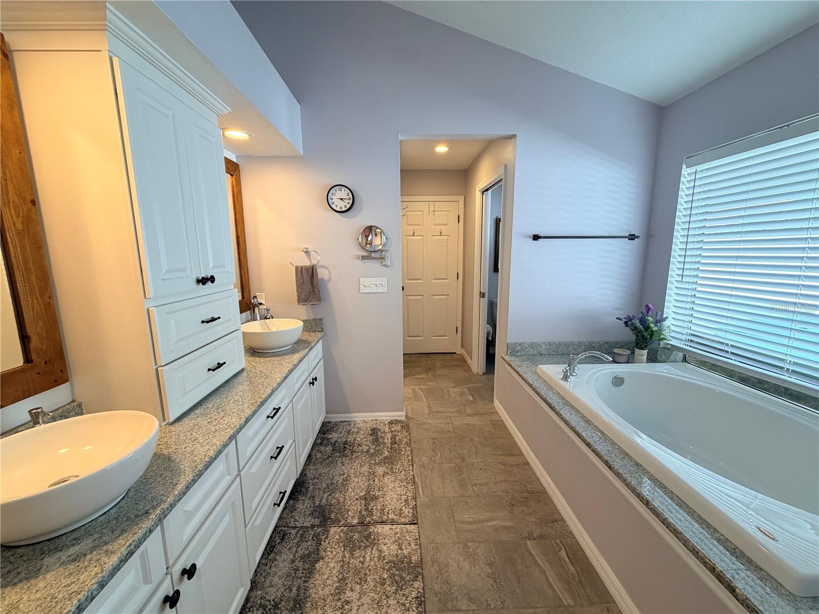 PINE MEADOW SUB PH III - Residential Lease