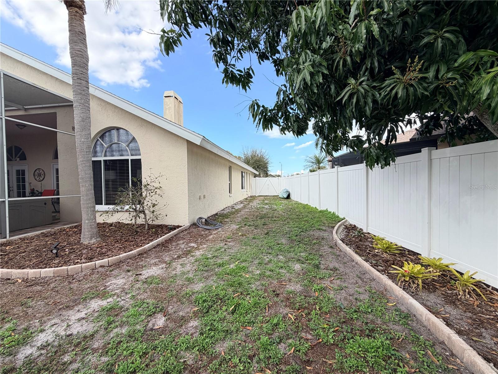 PINE MEADOW SUB PH III - Residential Lease