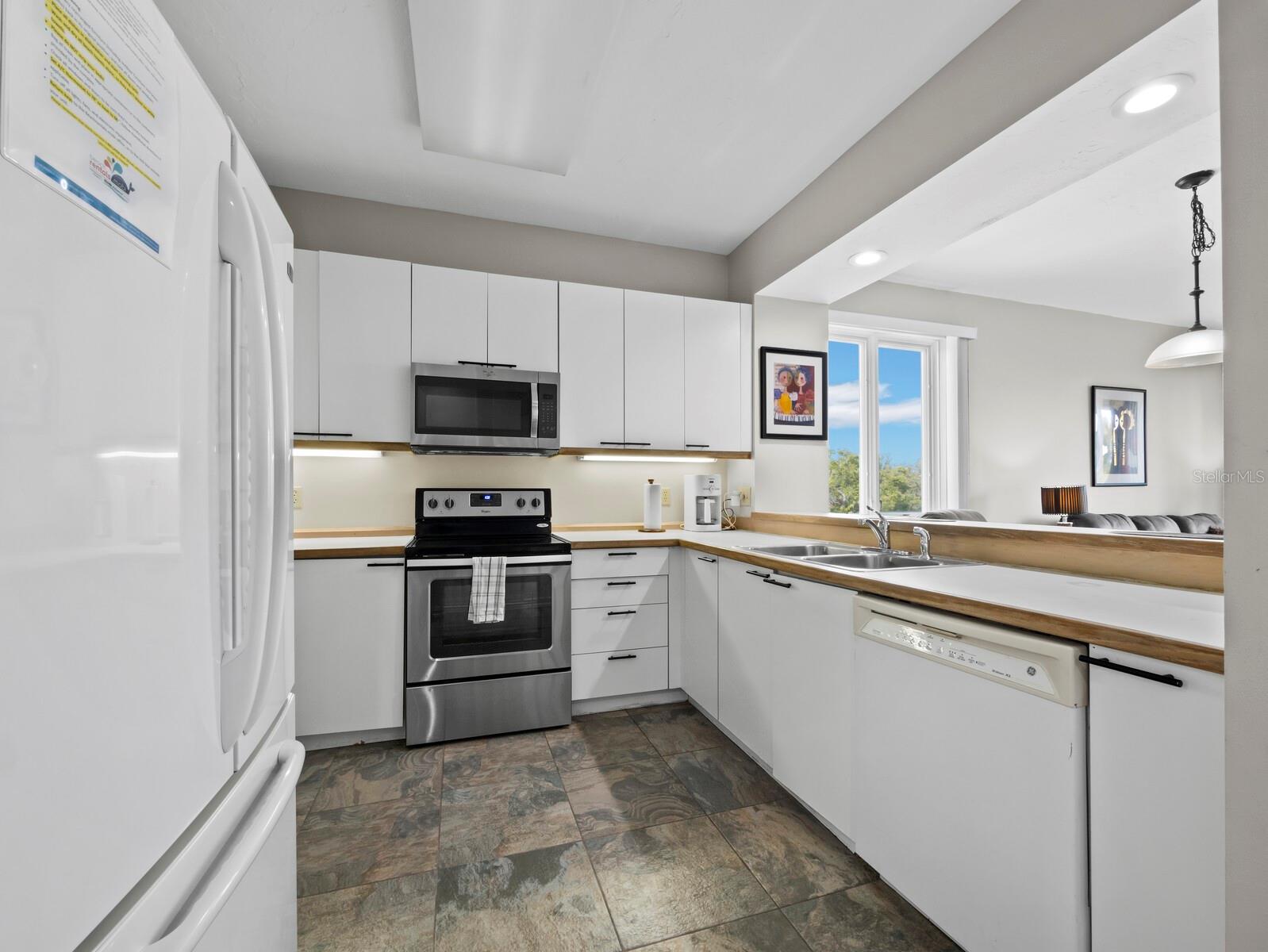 CEDARS EAST SEC 1 - Residential