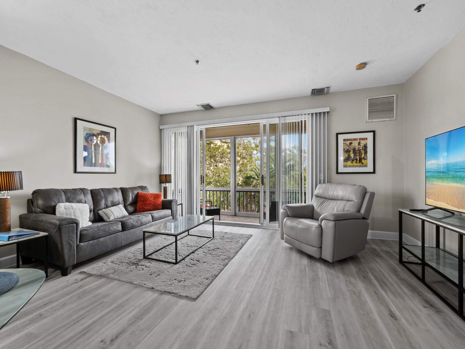 CEDARS EAST SEC 1 - Residential