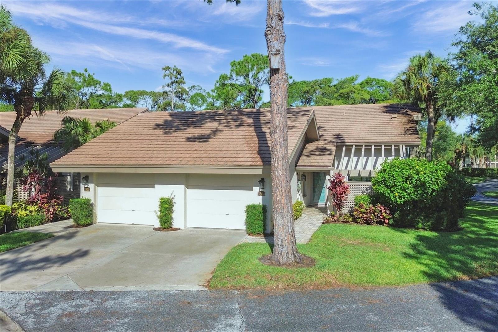 3304 SANDLEHEATH 25, SARASOTA, FL, 34235 3 3304 SANDLEHEATH 25