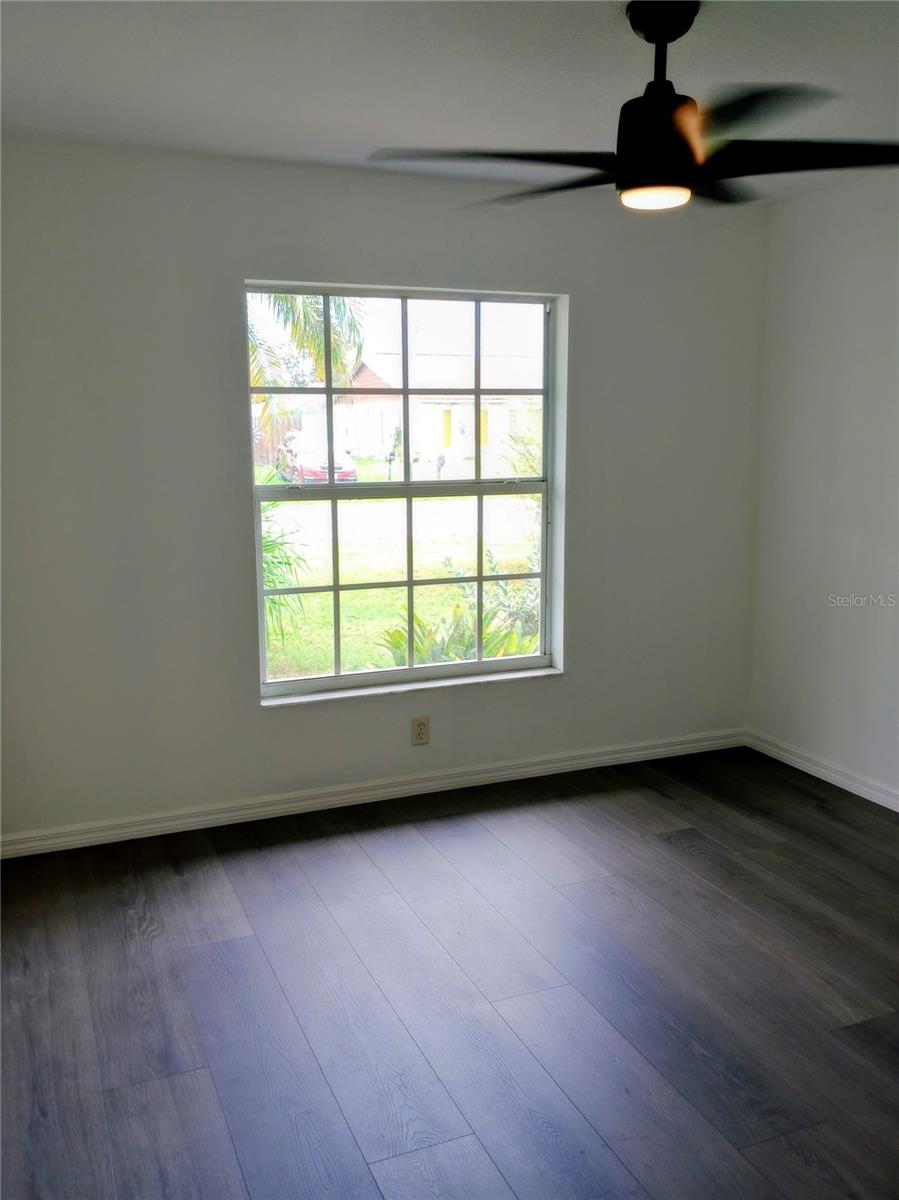 SOUTH VENICE - Residential Lease