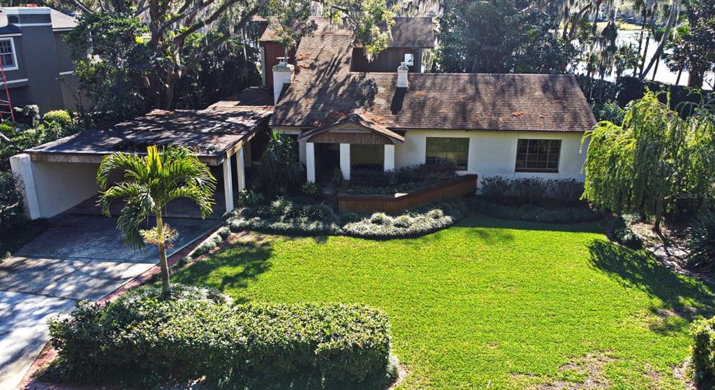 Build your dream home on this beautiful lake front lot on Lake Osceola, The Winter Park Chain of Lakes. Rare opportunity to be on the areas most sought after location off Bonita Dr.in the Heart of Winter Park!