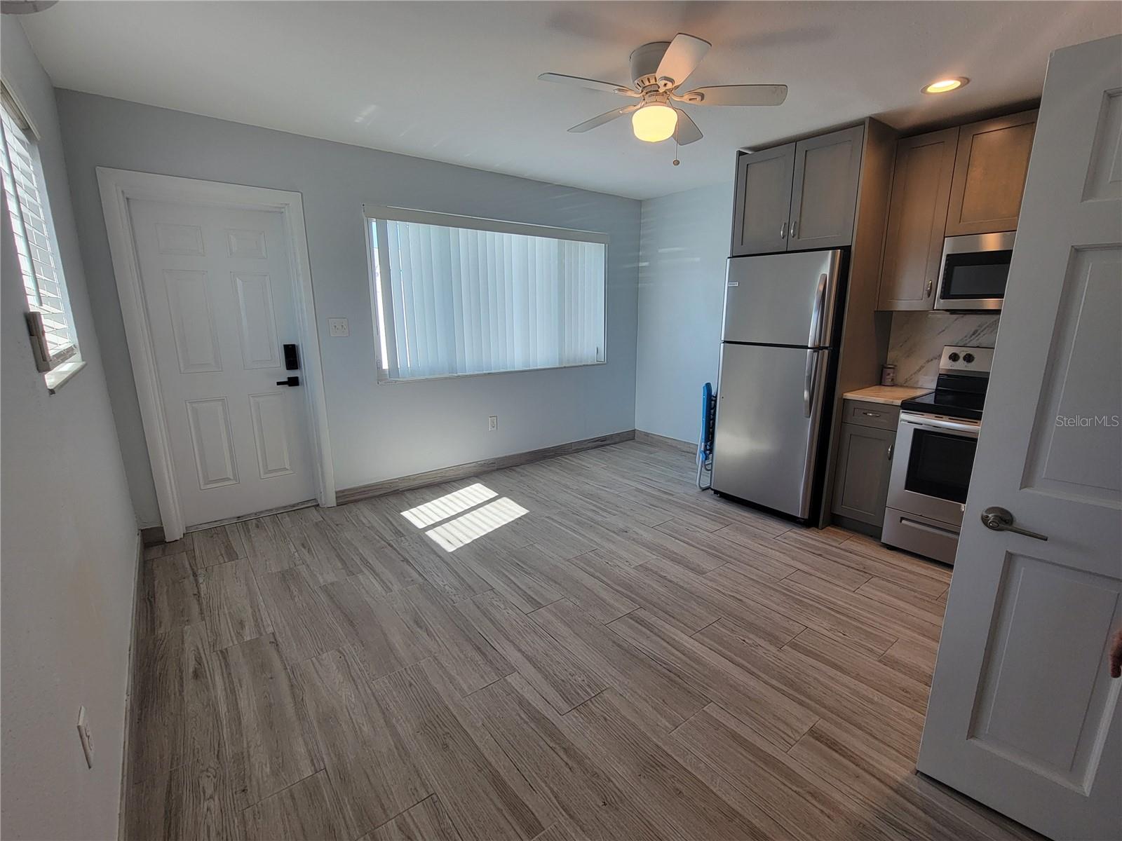 BEACH PLAZA SEC OF ST PETE BEACH - Residential Lease