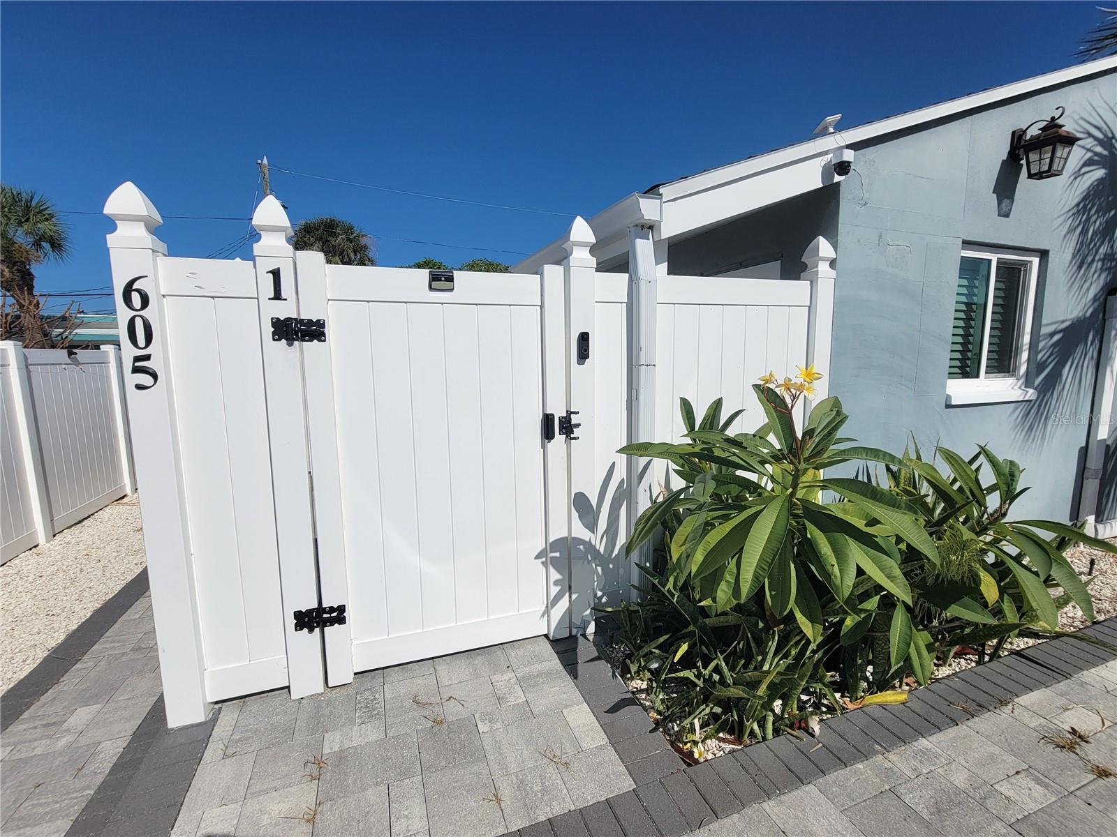 BEACH PLAZA SEC OF ST PETE BEACH - Residential Lease