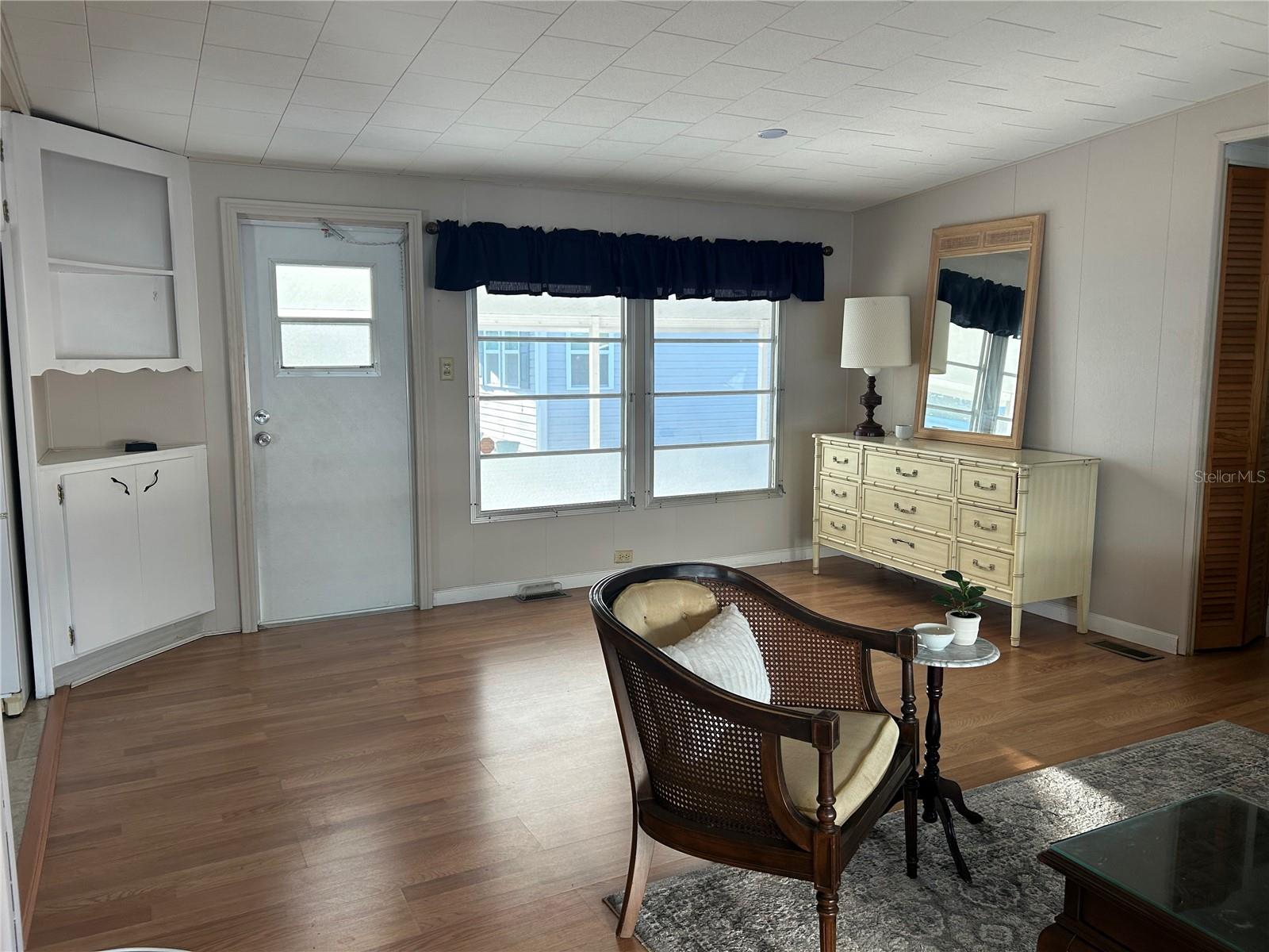 TRI-PAR ESTATES - Residential