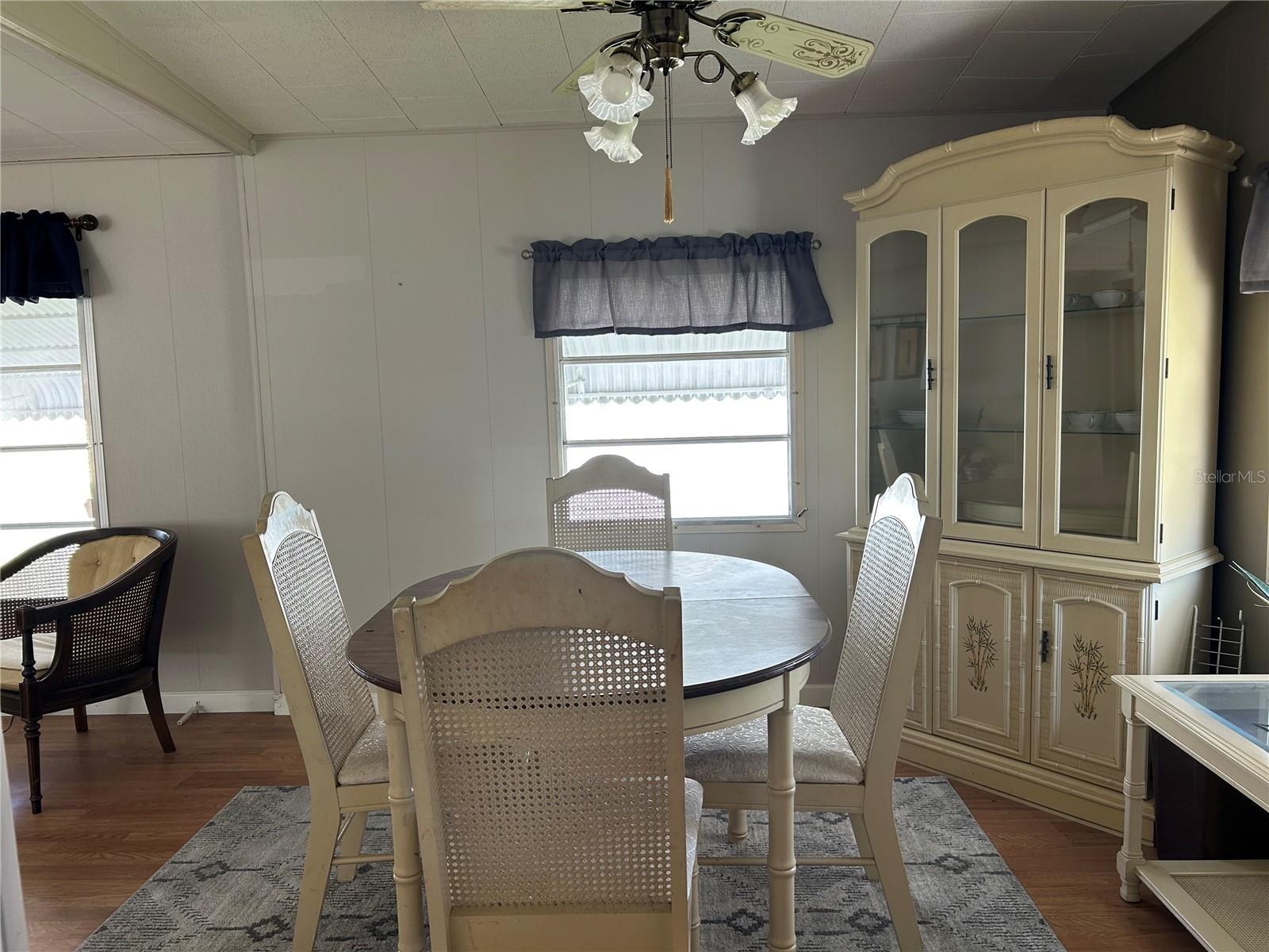 TRI-PAR ESTATES - Residential