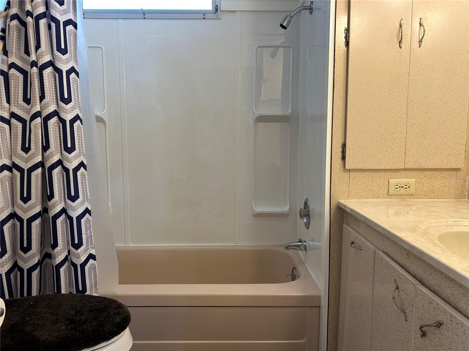 TRI-PAR ESTATES - Residential