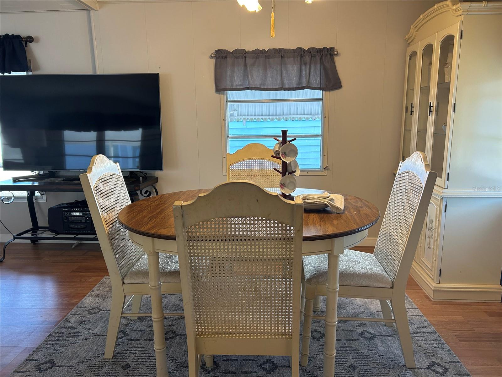 TRI-PAR ESTATES - Residential