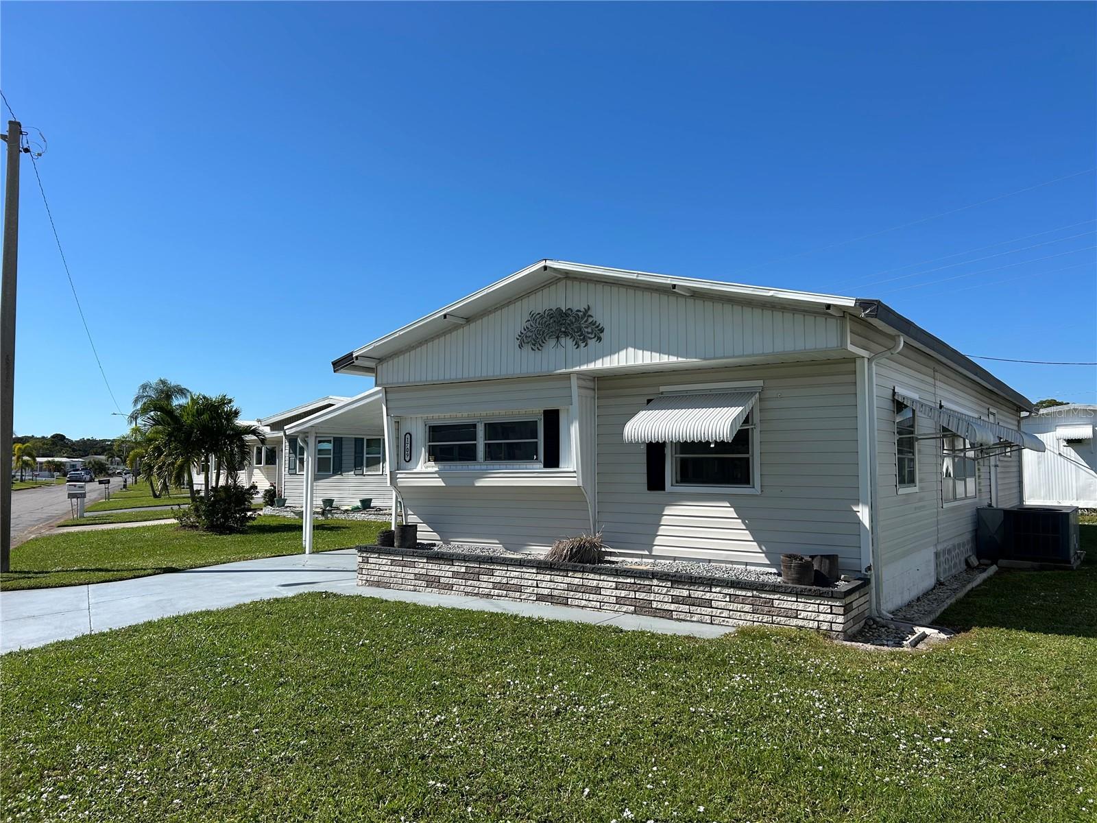 TRI-PAR ESTATES - Residential