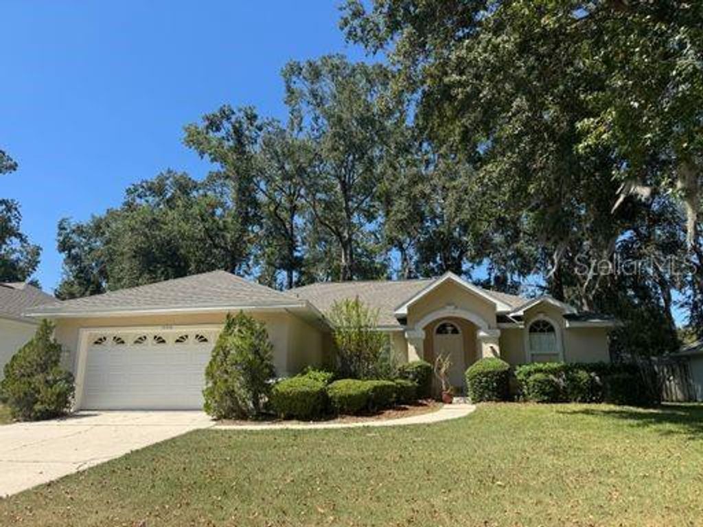 Photo of 10316 NW 13th Avenue, Gainesville, FL 32606 (MLS # GC534192)
