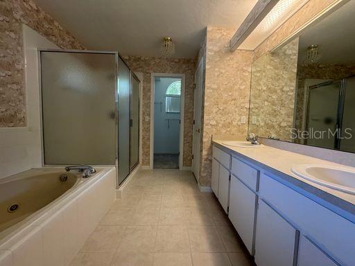 BROADMOOR PH 4-C - Residential Lease
