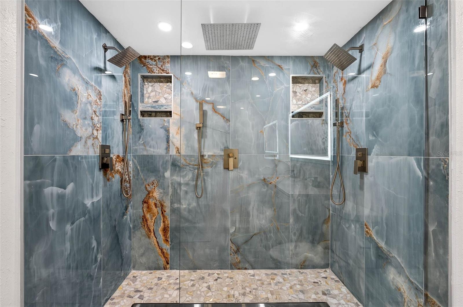 MARY PARK SUB - Residential