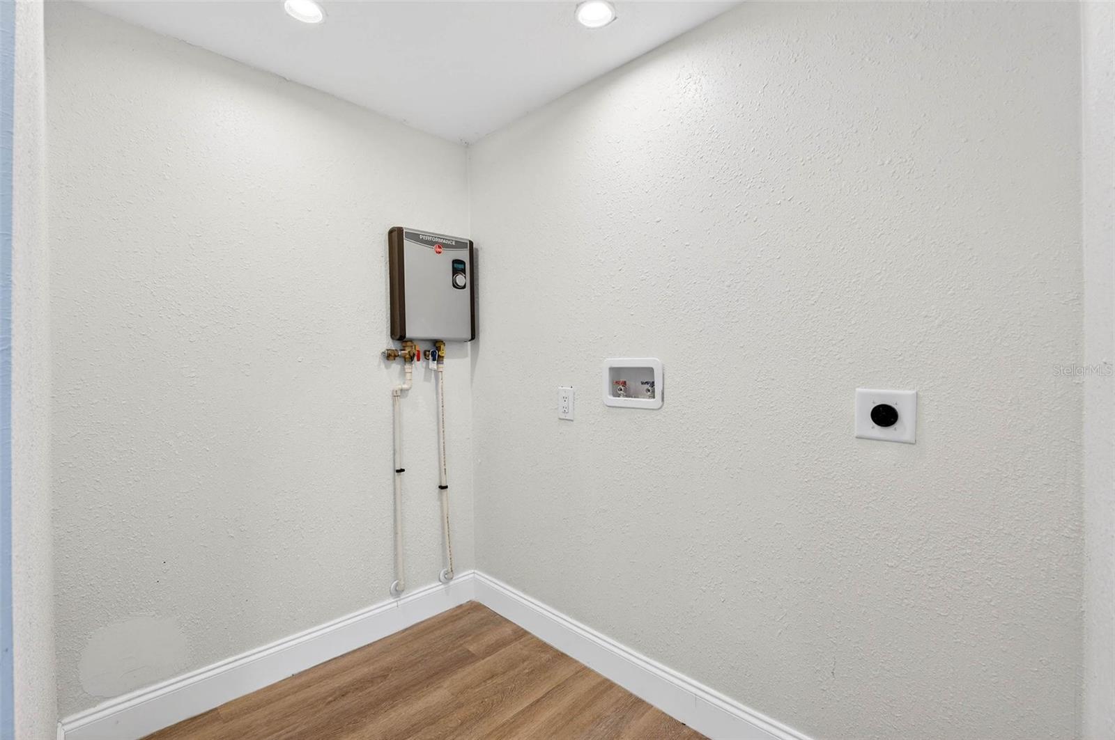 MARY PARK SUB - Residential