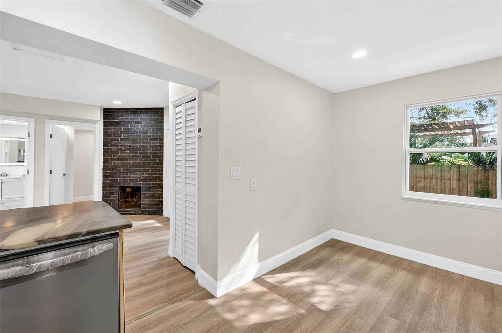 MARY PARK SUB - Residential