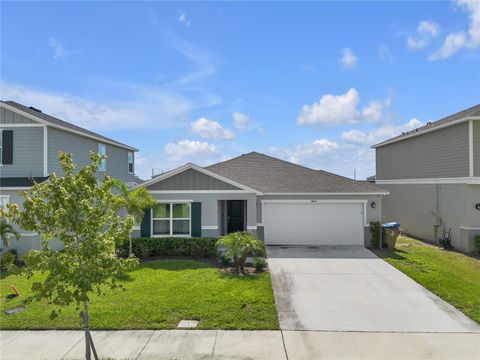 Photo of 3800 Whitetail Court, Saint Cloud, FL 34772 (MLS # G5100572)