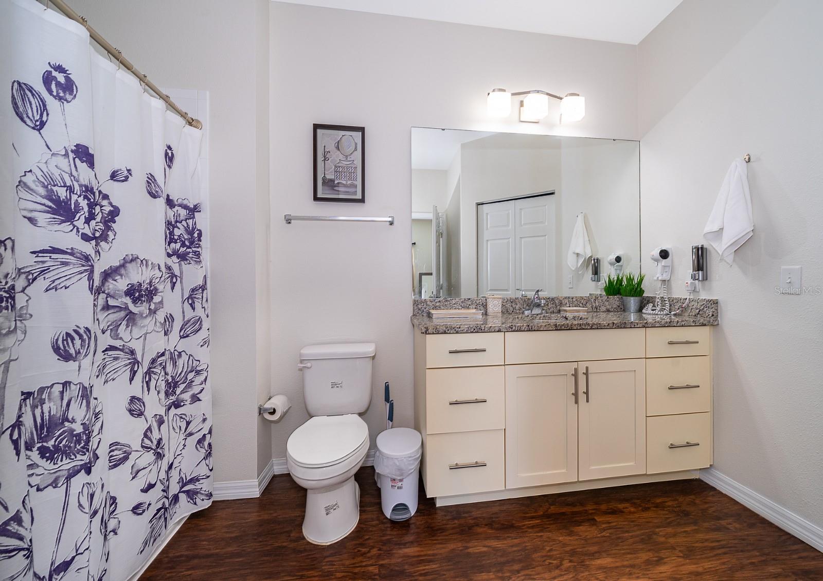 WEST LUCAYA VILLAGE - Residential