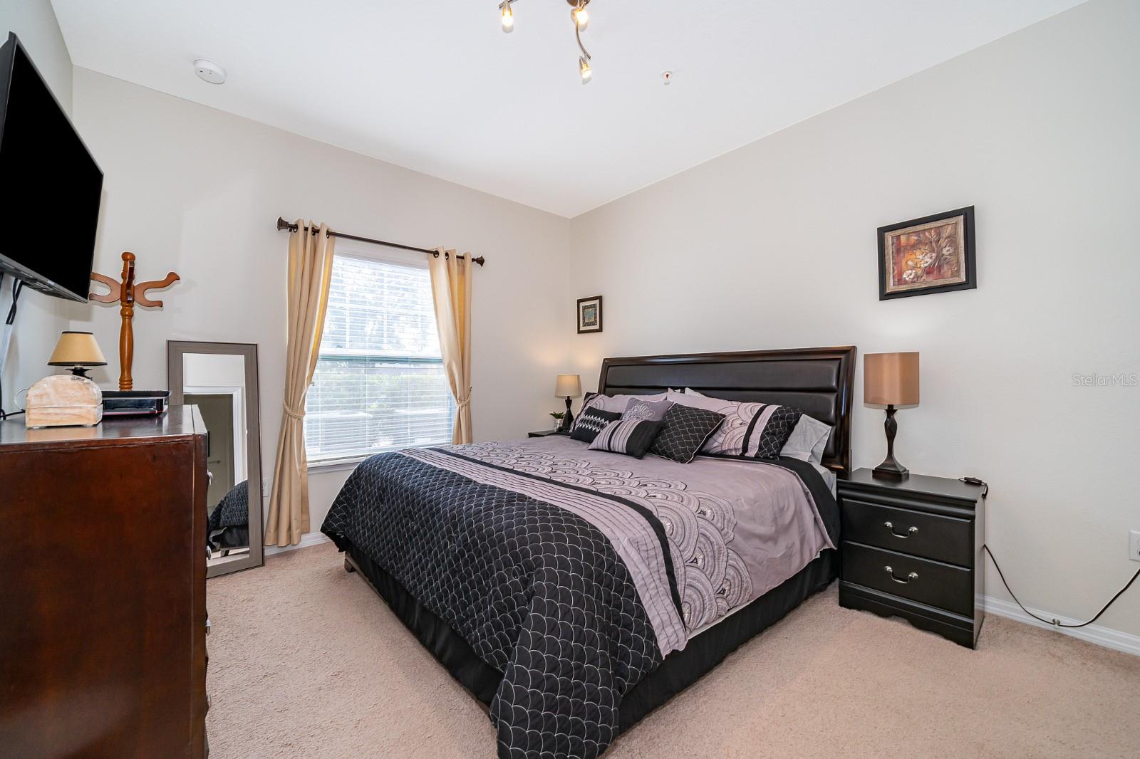 WEST LUCAYA VILLAGE - Residential