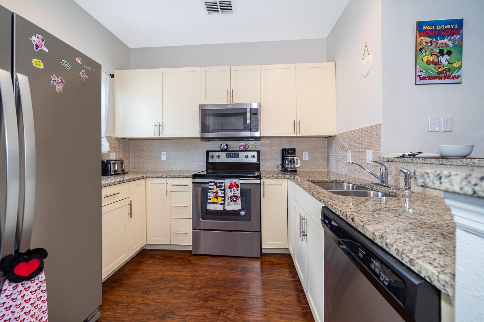 WEST LUCAYA VILLAGE - Residential