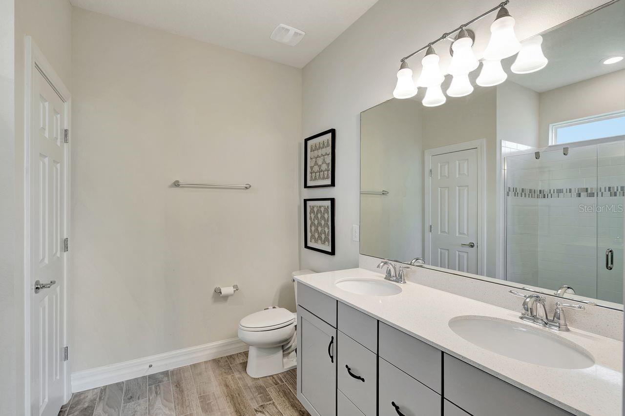 LAKEVIEW PRESERVE - Residential Lease