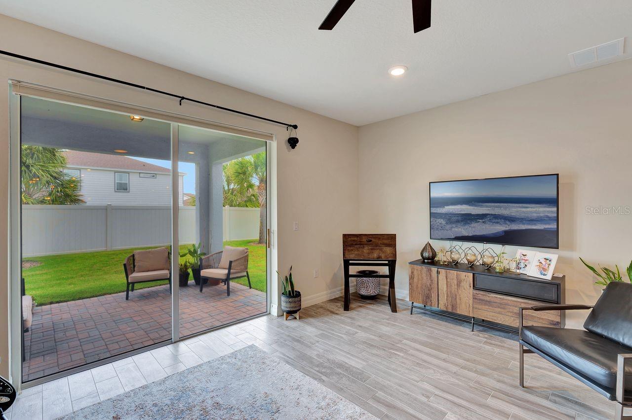 LAKEVIEW PRESERVE - Residential Lease