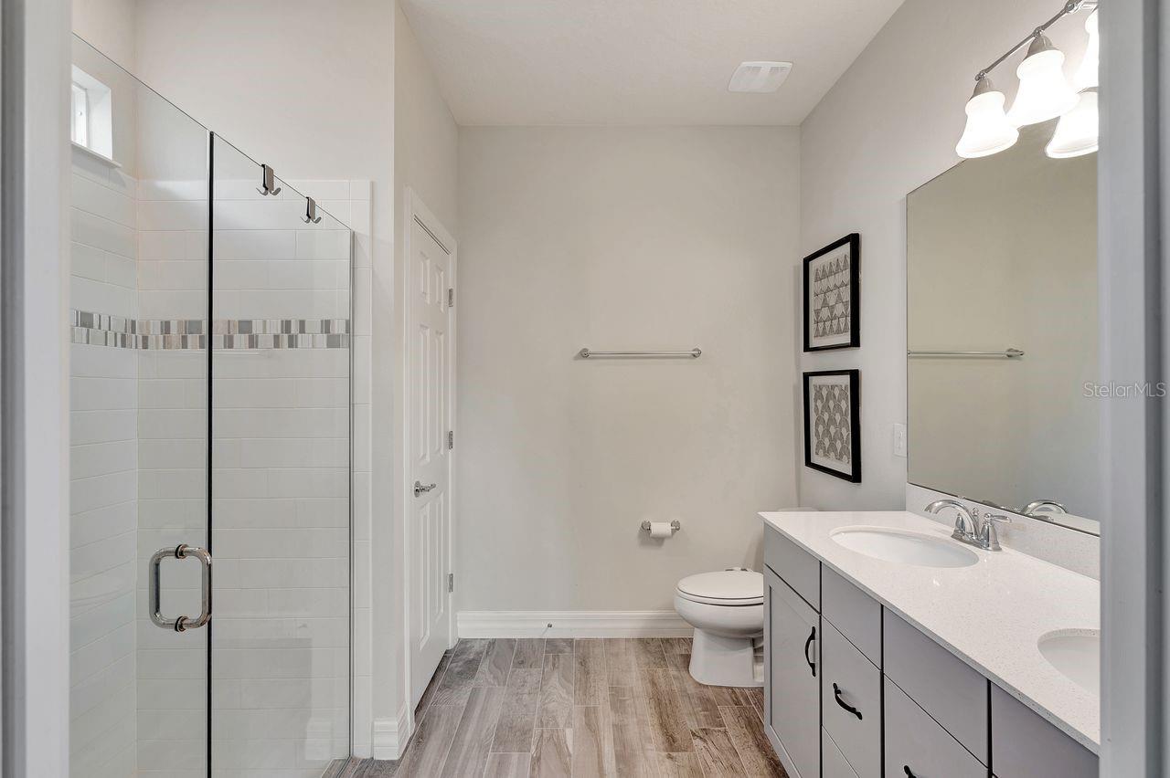 LAKEVIEW PRESERVE - Residential Lease