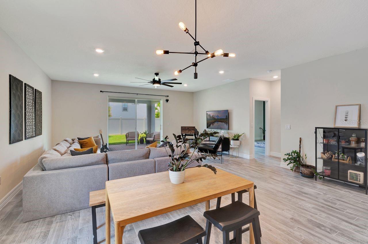 LAKEVIEW PRESERVE - Residential Lease