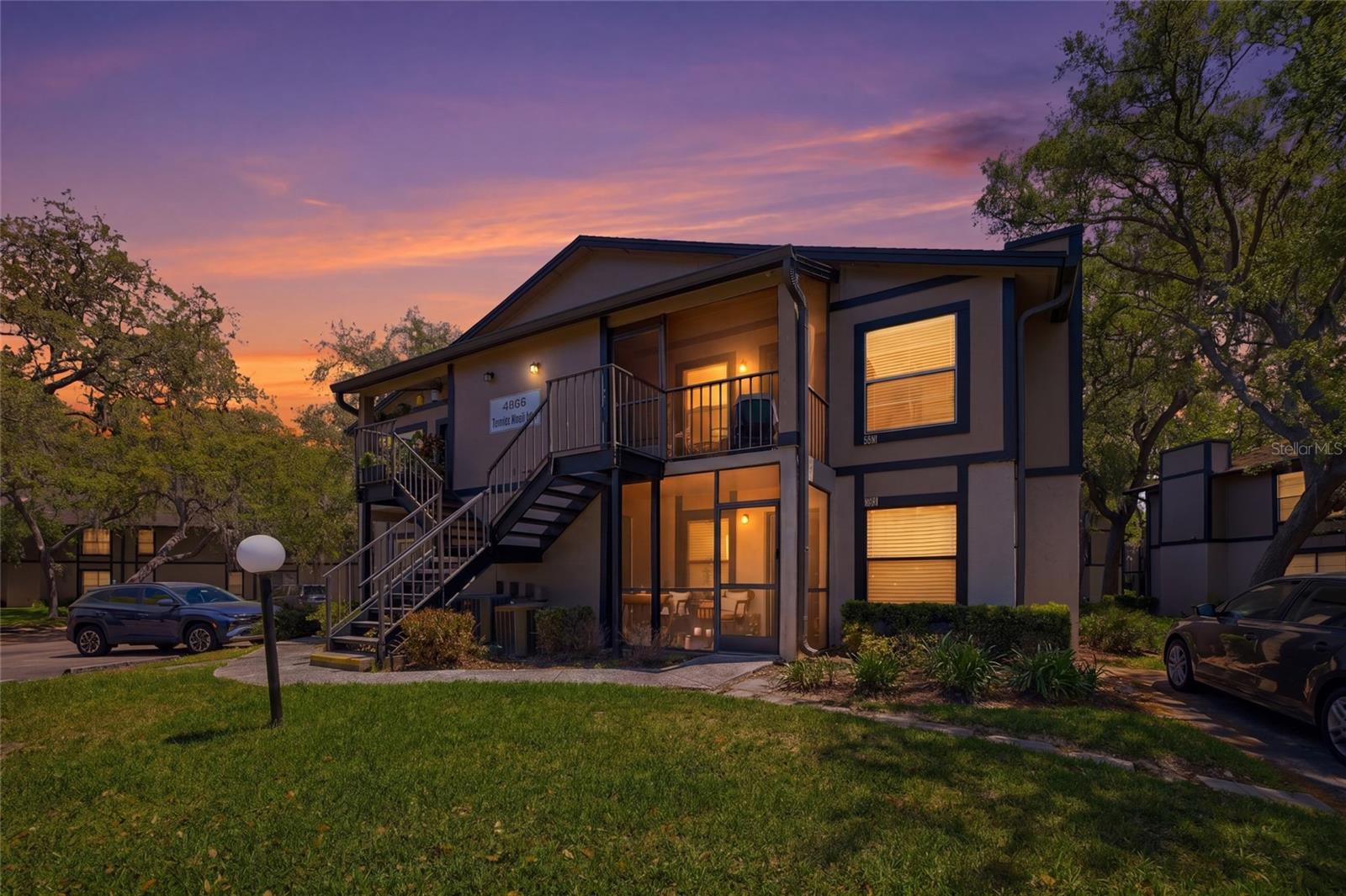 NORTH OAKS CONDO II - Residential