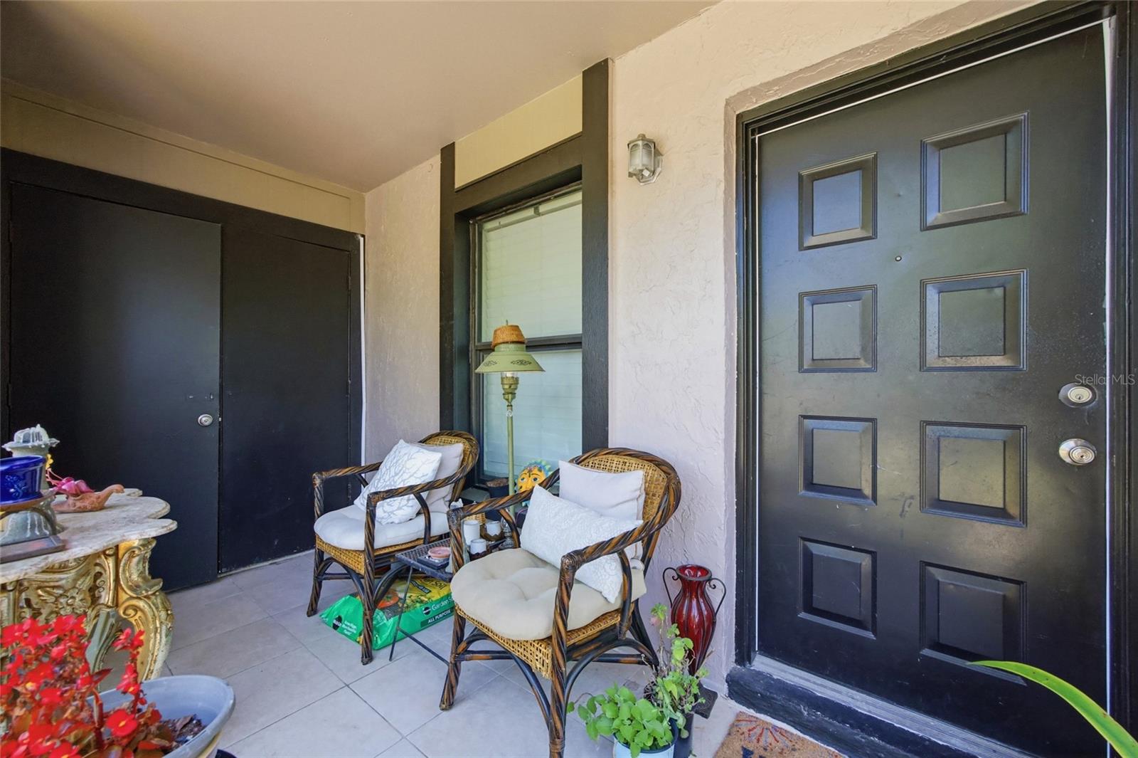 NORTH OAKS CONDO II - Residential