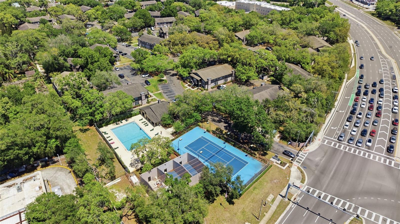 NORTH OAKS CONDO II - Residential