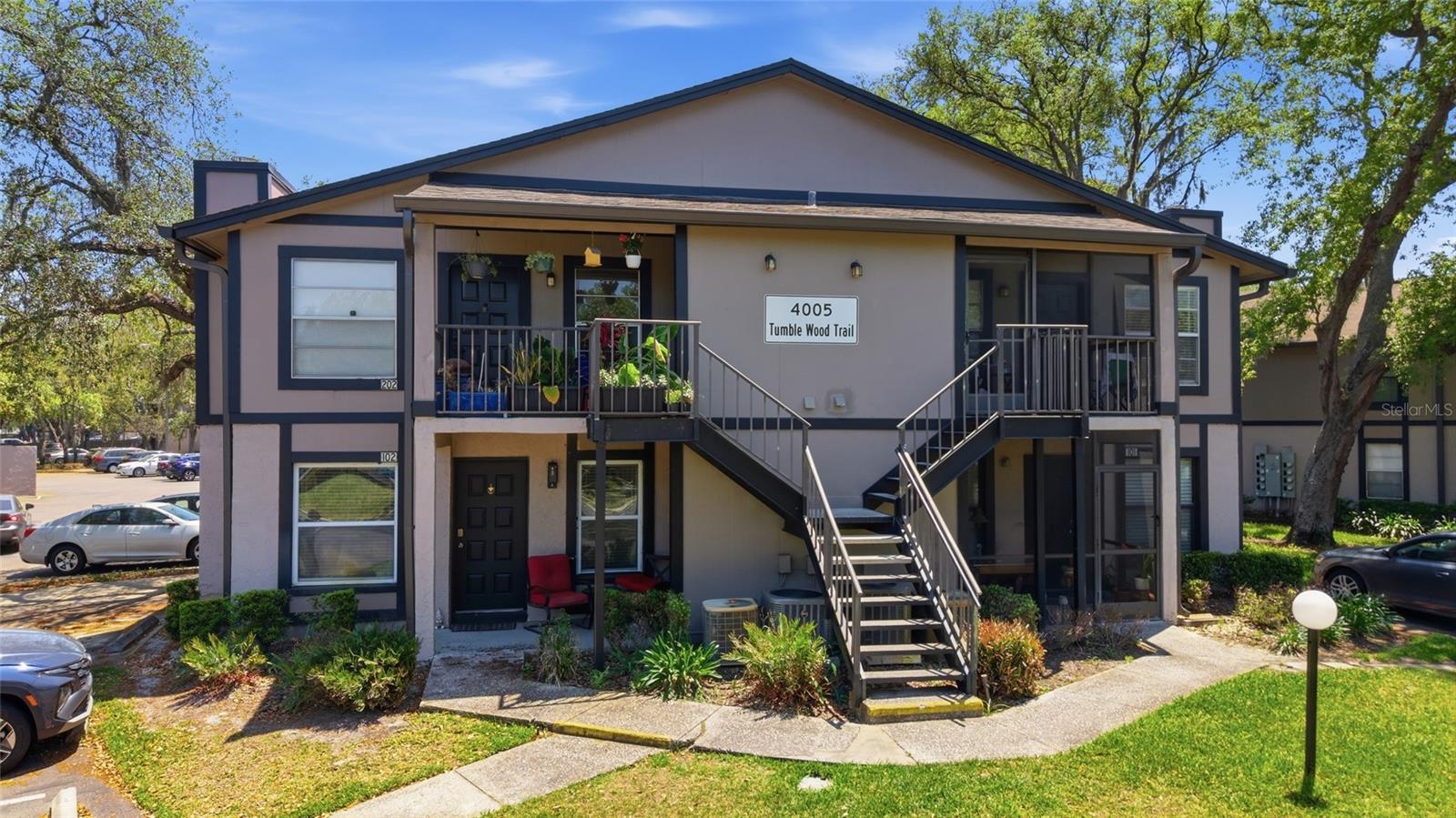 NORTH OAKS CONDO II - Residential