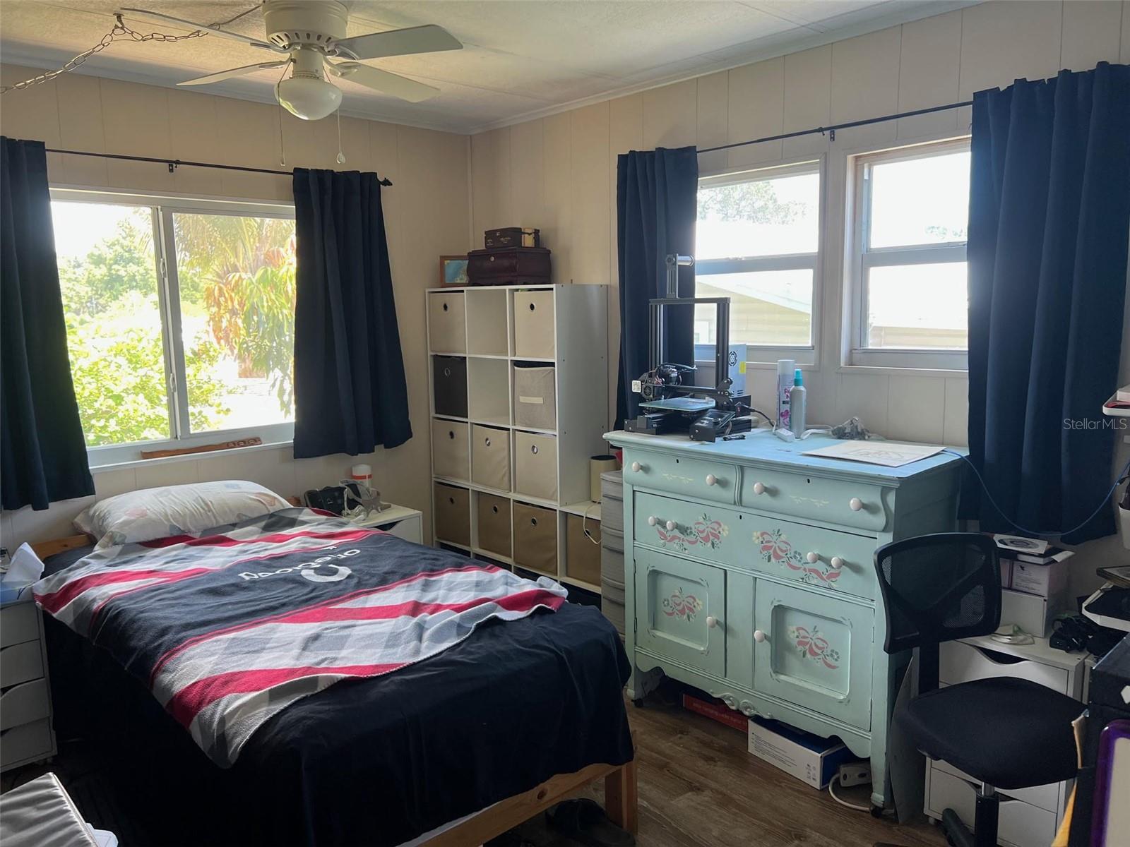 PALM HILL MOBILE HOME PARK UNREC - Residential