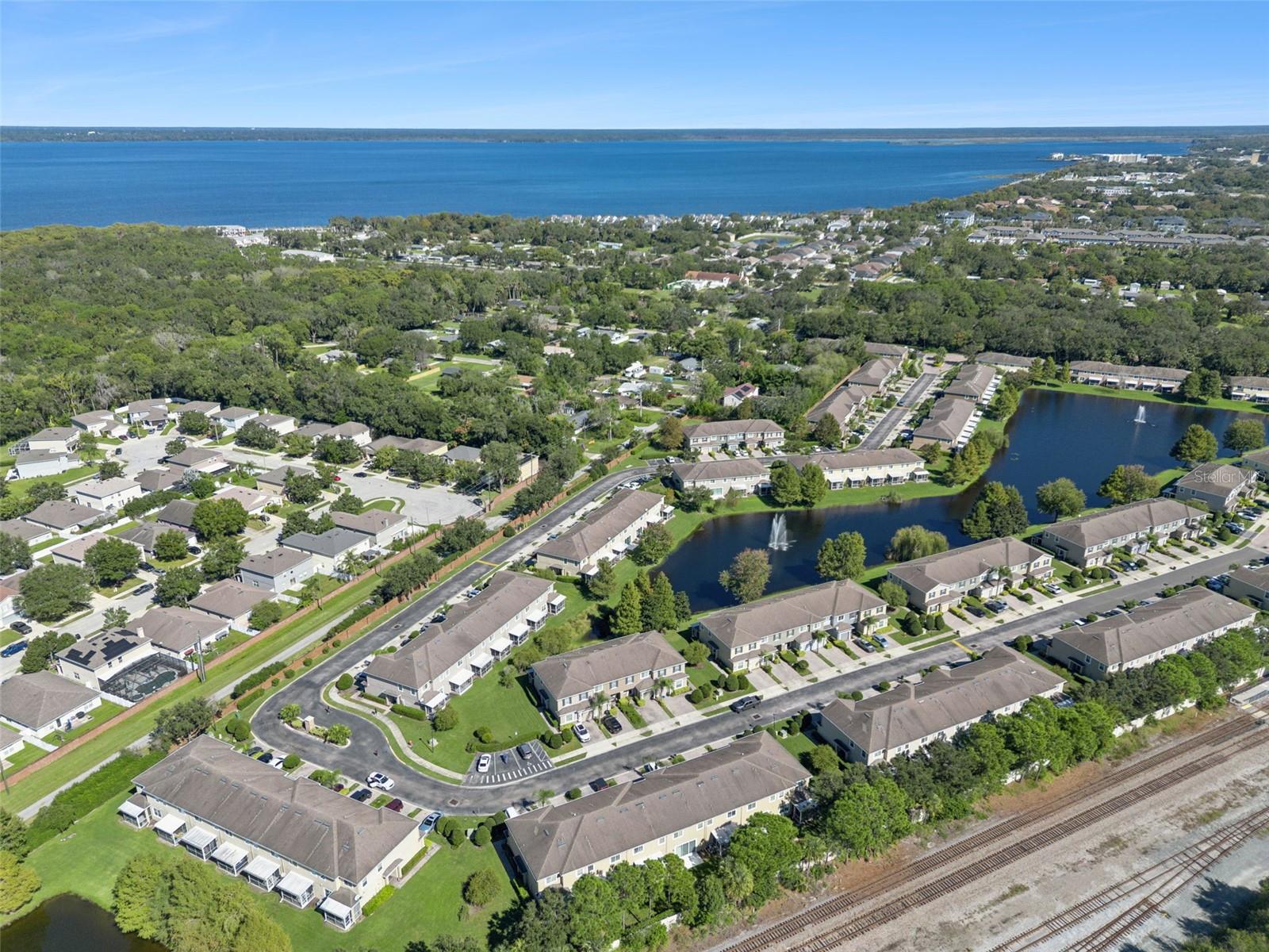 RIVERVIEW TWNHMS PH II - Residential