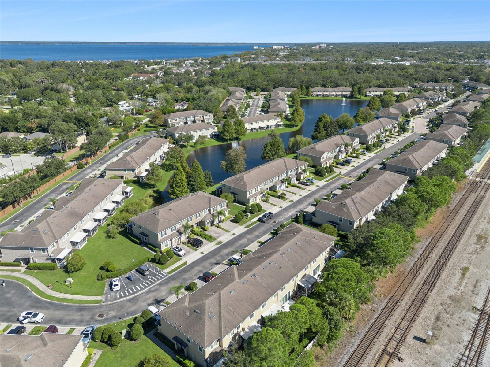 RIVERVIEW TWNHMS PH II - Residential