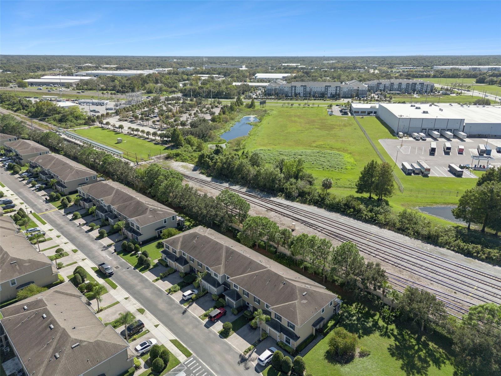 RIVERVIEW TWNHMS PH II - Residential