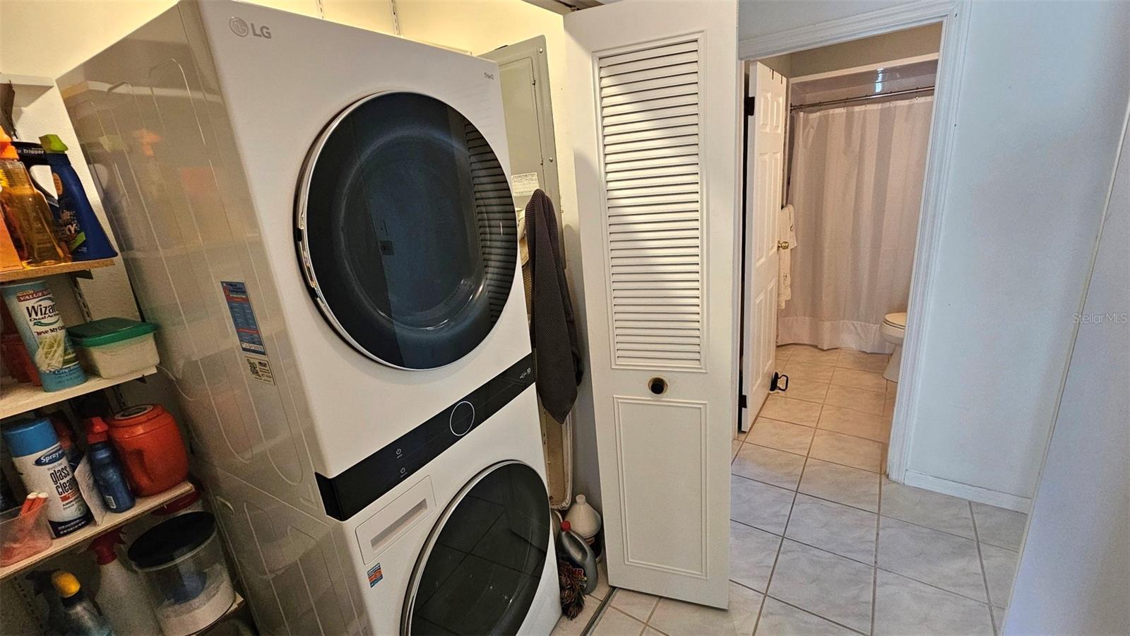 FAIRGREEN UNIT 1-B - Residential