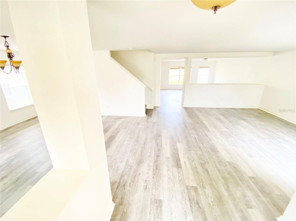 Photo of 13631 Phoenix Drive, Orlando, FL 32828 (MLS # O6437817)