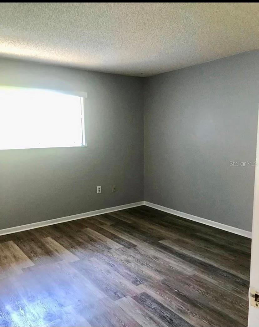 ACREAGE - Residential Lease