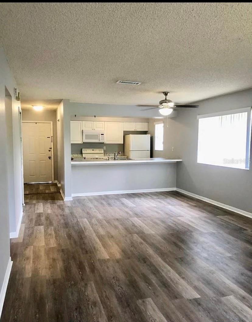 ACREAGE - Residential Lease