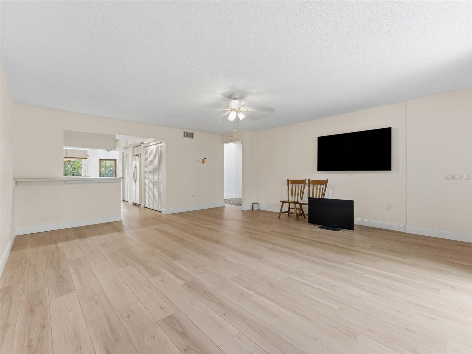 ARBOR TRACE - Residential