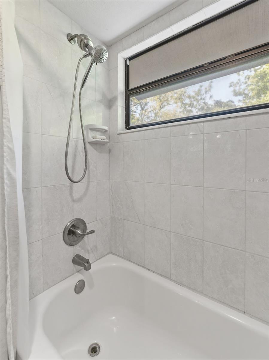 ARBOR TRACE - Residential