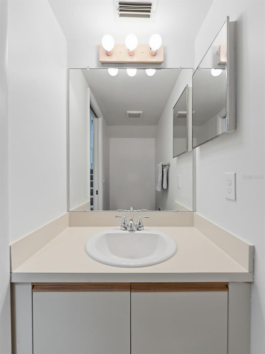 ARBOR TRACE - Residential