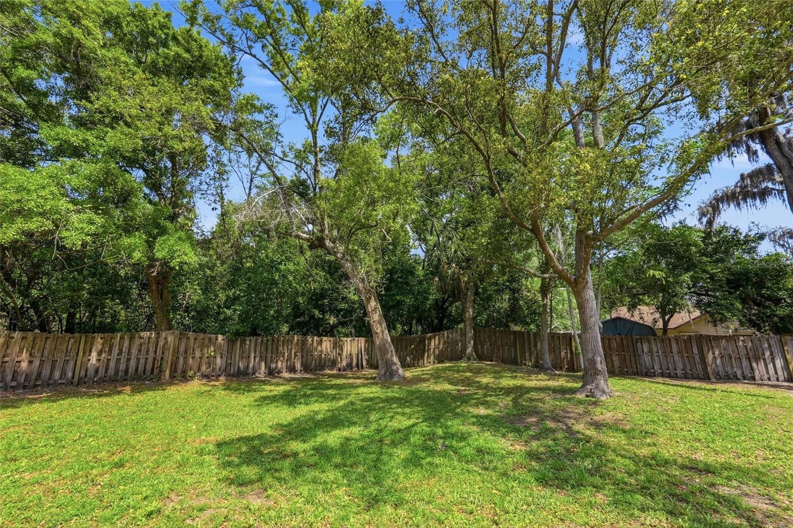 VILLAGE OF WOODLAND HILLS UNIT 1 - Residential